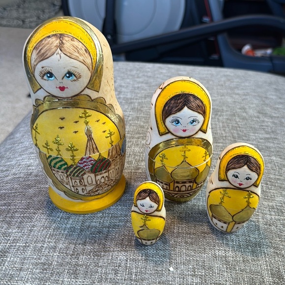 Hand Painted Wood Burned Russian Matryoshka Nesting Doll 3lSet of 4 - Picture 1 of 8